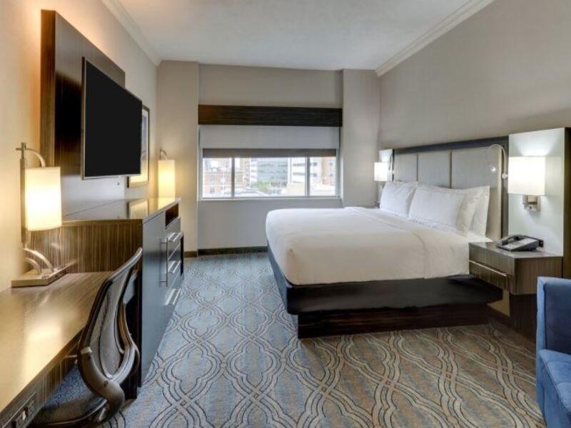 Doubletree By Hilton St. Louis Forest Park מראה חיצוני תמונה