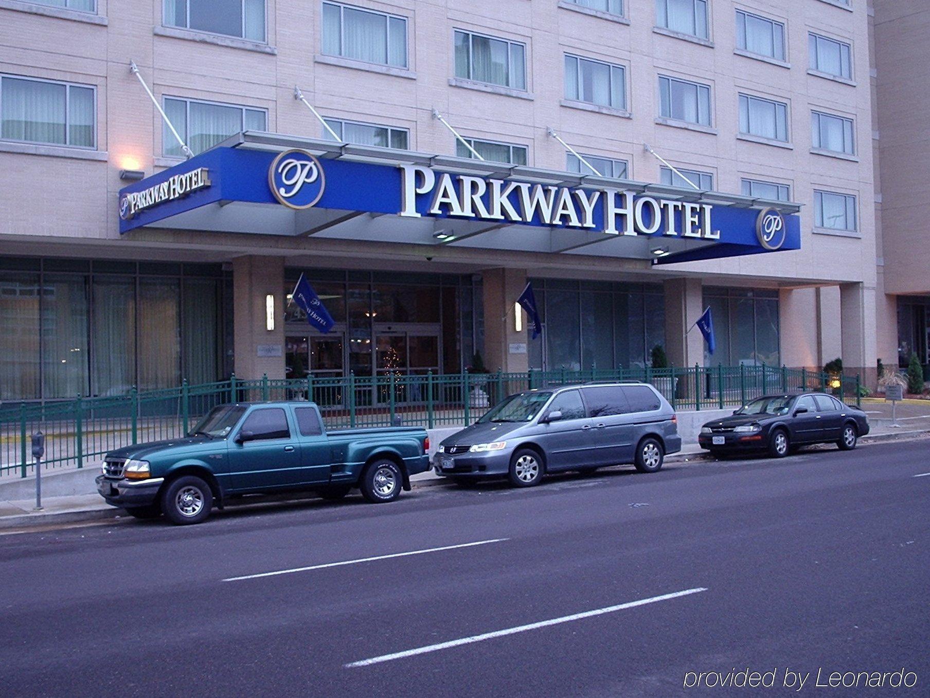 Doubletree By Hilton St. Louis Forest Park מראה חיצוני תמונה