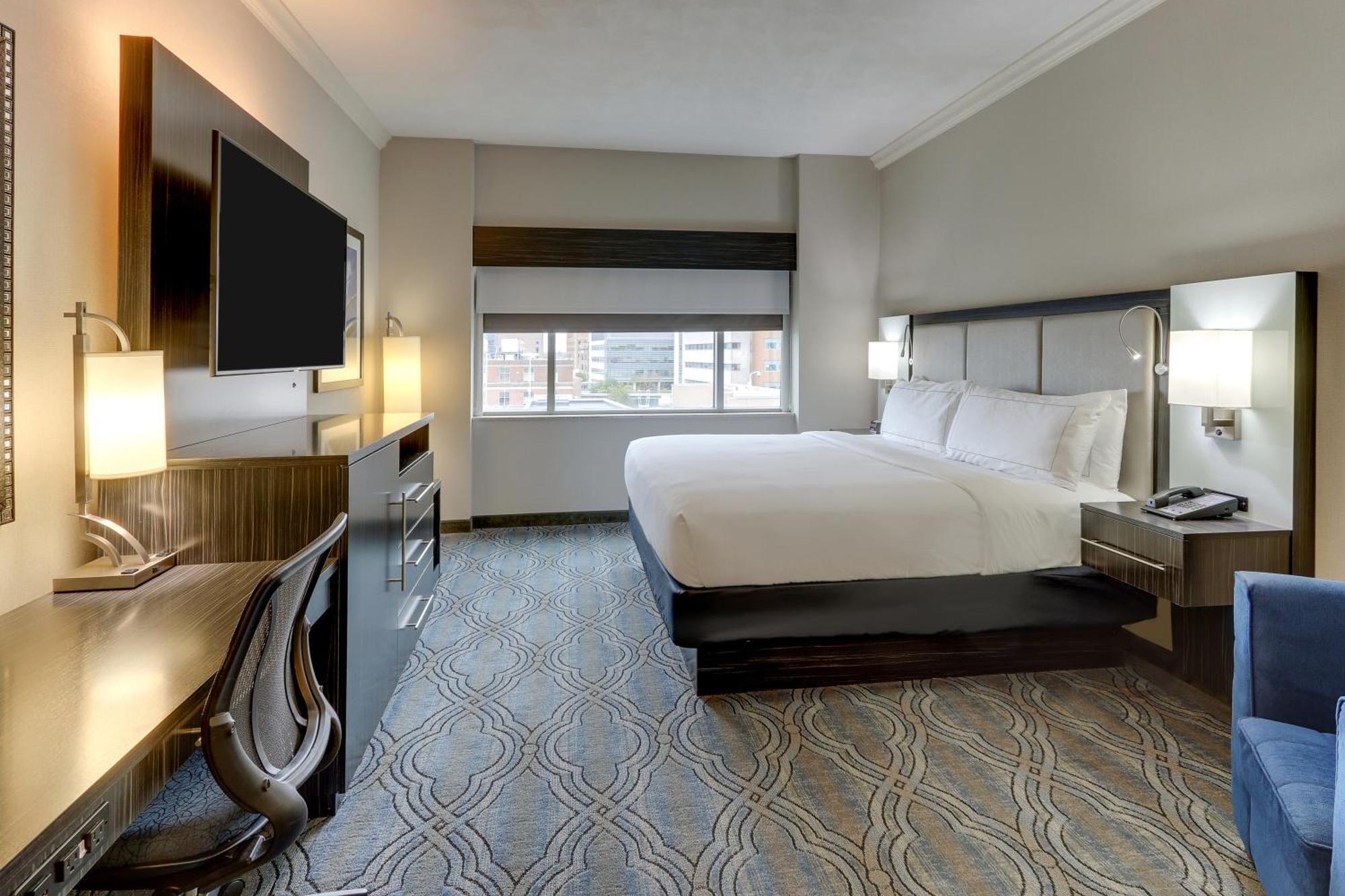 Doubletree By Hilton St. Louis Forest Park מראה חיצוני תמונה